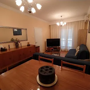  Apartment Cozy Three Bdrms At Five Filippou Str
