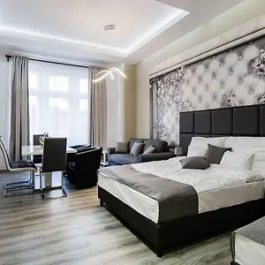 Apartament A Golden Star Modern Luxury And Węgry